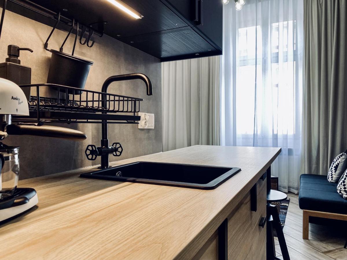 Apartment Premium Jacuzzi For Couples, Old Town คราคูฟ ภายนอก รูปภาพ