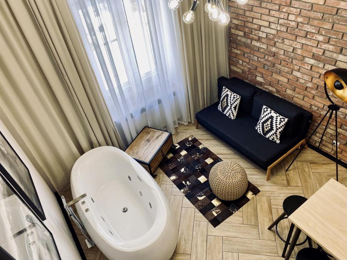 Apartment Premium Jacuzzi For Couples, Old Town คราคูฟ ภายนอก รูปภาพ